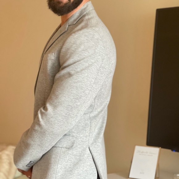 Suit Jacket - Picture 9 of 10